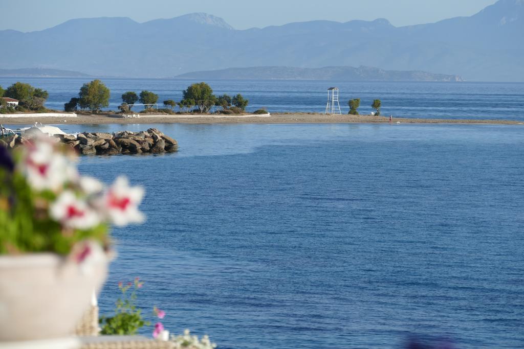 Kekrifalia Hotel Skála Esterno foto